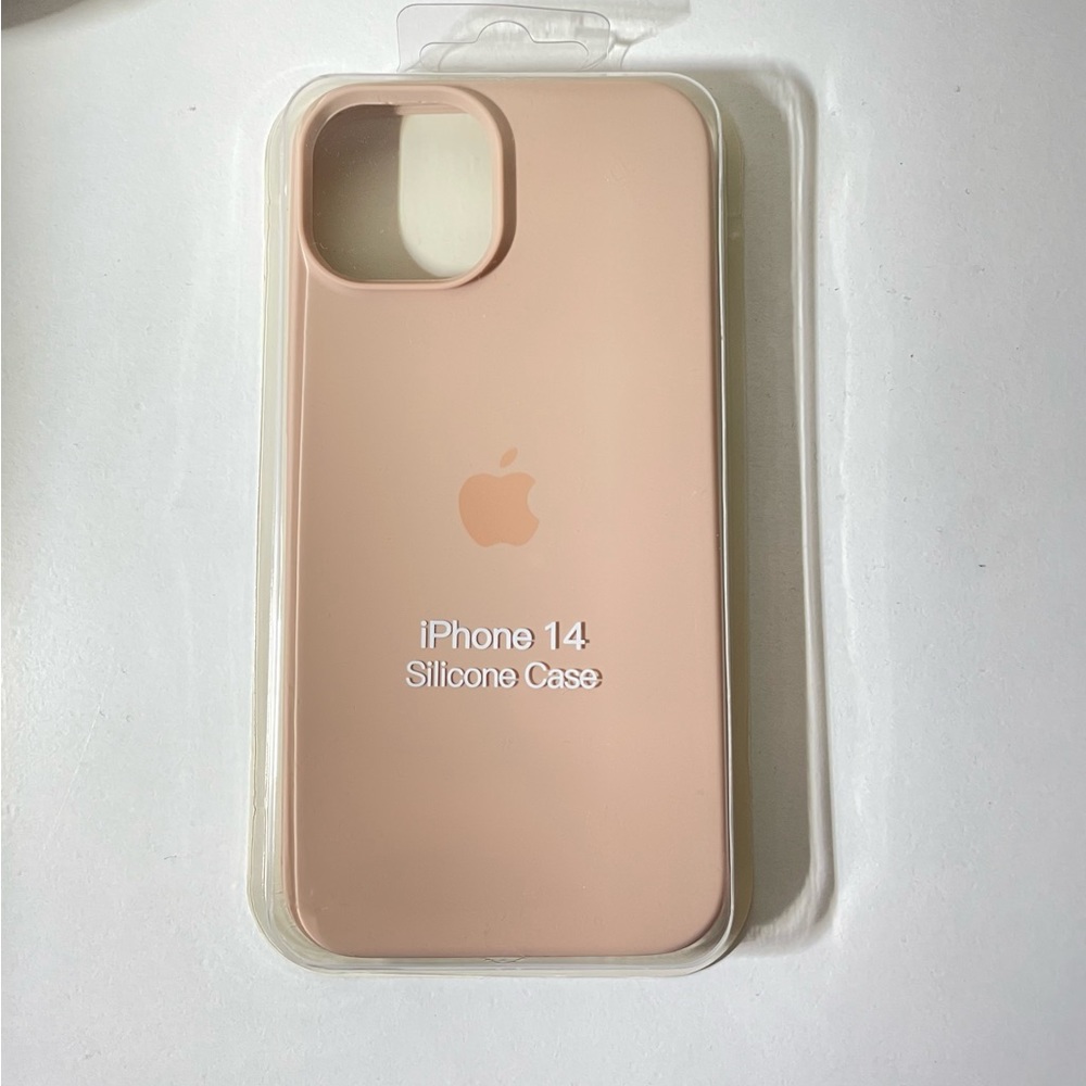 Apple Silicone Case iPhone 14